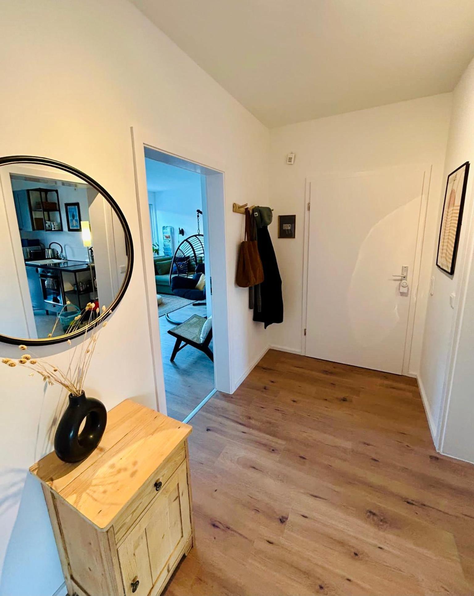 Feelslikehome - Wunderschoene Und Zentrale Wohnung Mit Balkon&Parkplatz بوخوم المظهر الخارجي الصورة